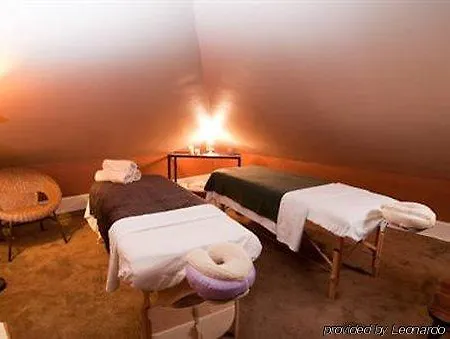 The Australian Walkabout Inn Bed & Breakfast 