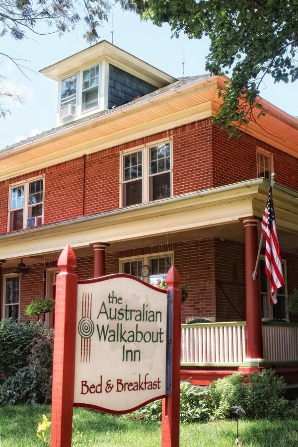 The Australian Walkabout Couette-café
